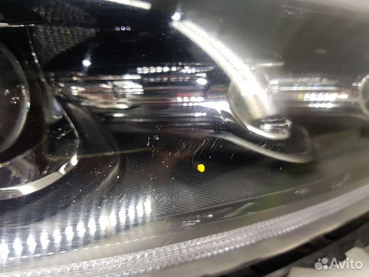 Фара правая Kia Sorento