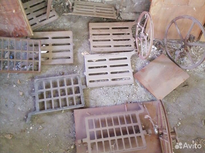 Тумба запчасти швейных машина