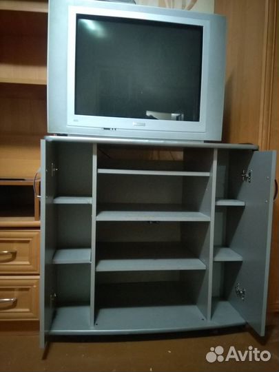 Тумба под тв