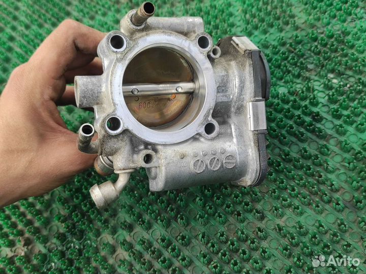 Дроссельная заслонка Opel Insignia 1.8