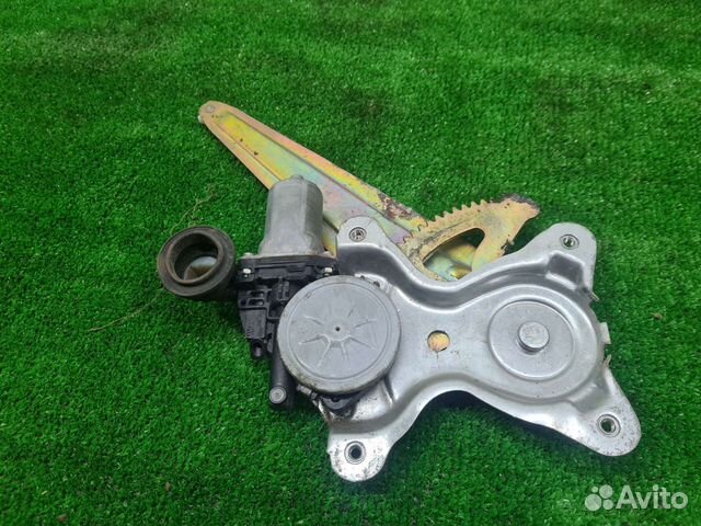 Стеклоподъемник задний левый Lexus Is Gs 300