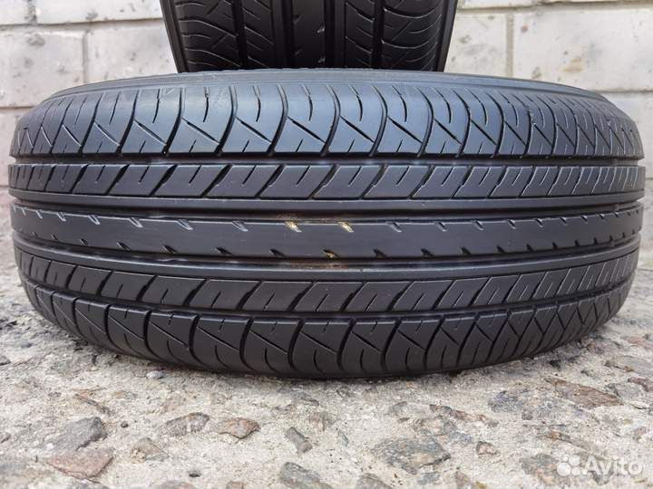 Yokohama dB Decibel E70 215/60 R16 88H