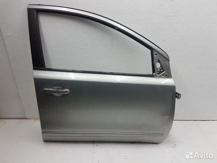 Дверь передняя правая Nissan Note