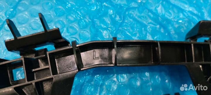 Кронштейн левой фары Prado 150 длинный NEW 13-17