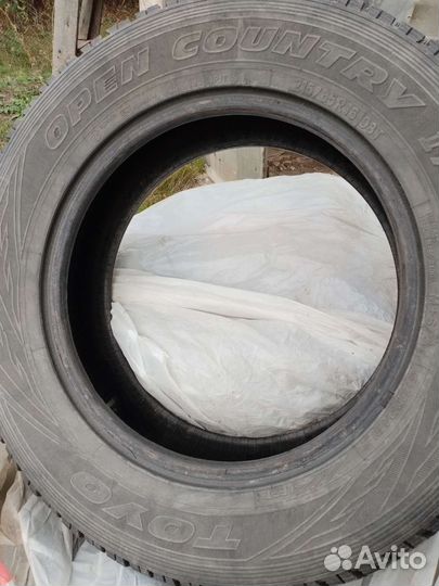 Toyo Open Country M/T 215/65 R16 98M