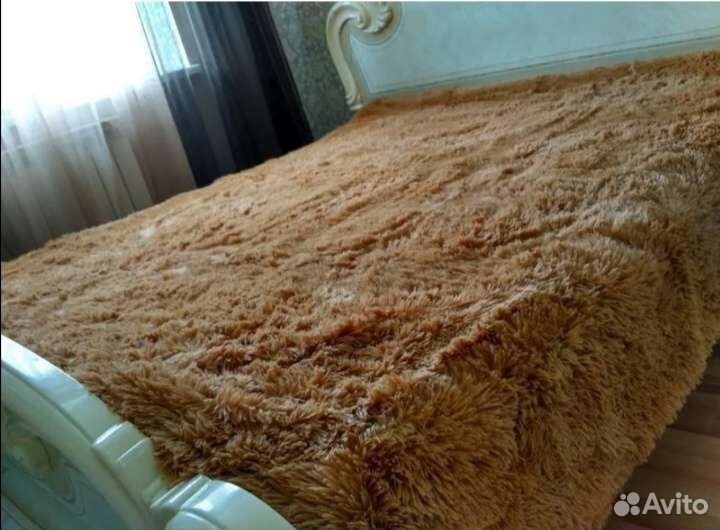 Пушистый плед евро