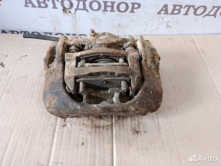 Суппорт тормозной передний правый Volkswagen