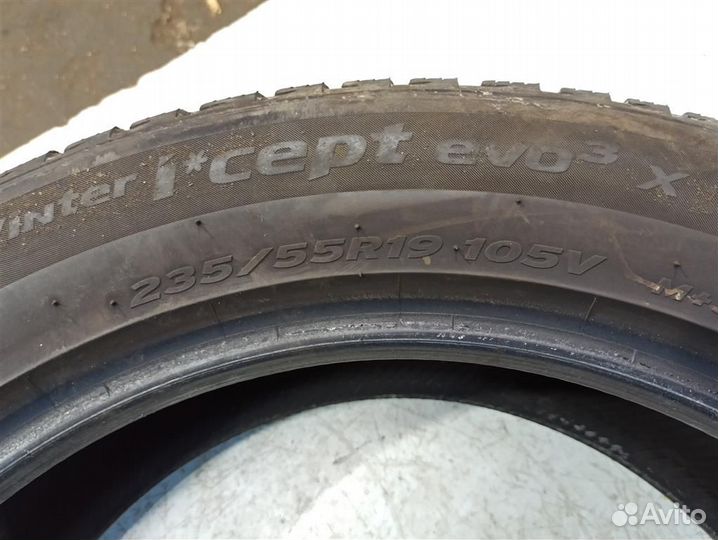 Hankook Winter I'Cept Evo 3 X W330A 235/55 R19