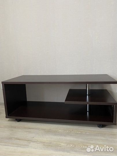 Тумба под телевизор
