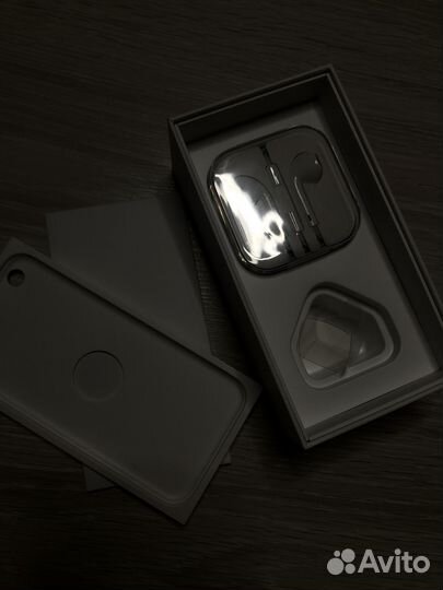 Коробка от iPhone 6