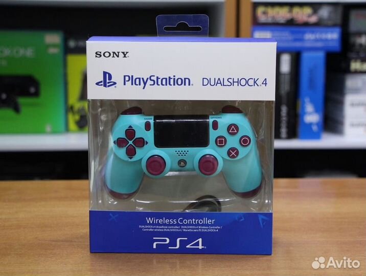 Джойстик Playstation PS4 Dualshock 4 v2 Berry Blue