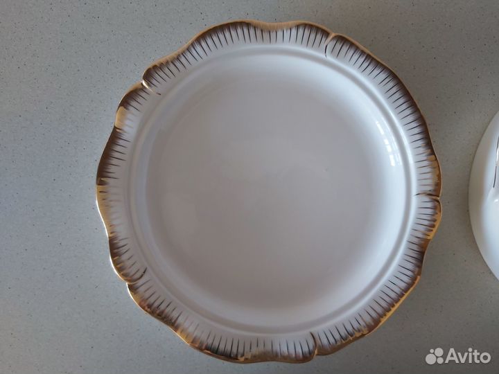 Блюдо для блинов с крышкой lefard