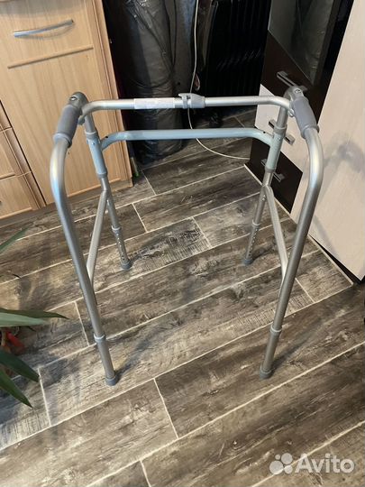 Ходунки для взрослых