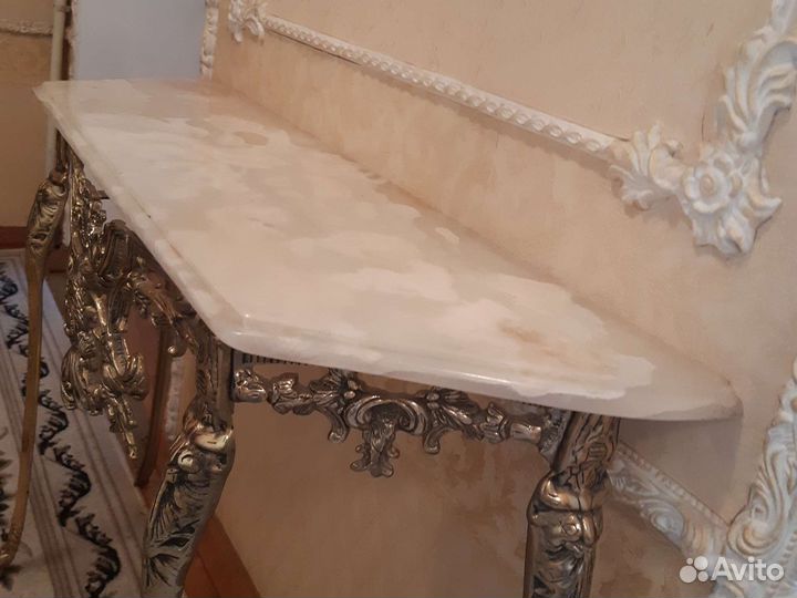 Консоль зеркало комплект. Иран