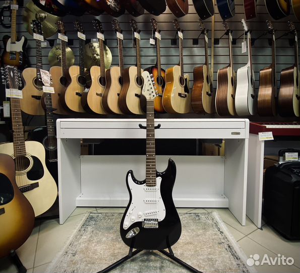 Леворукая гитара left hand