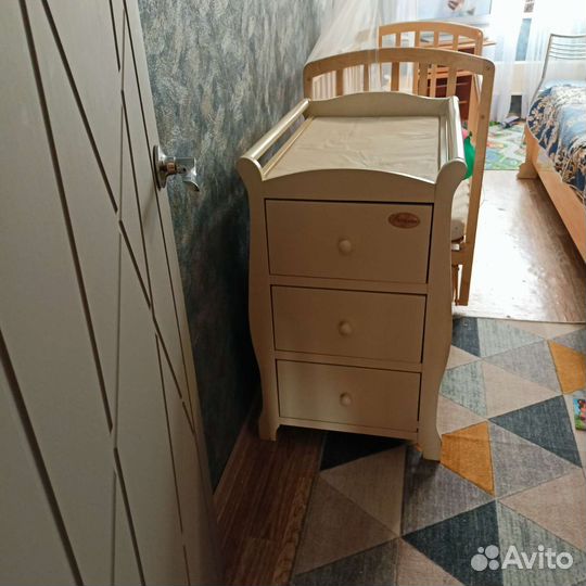 Пеленальный столик комод