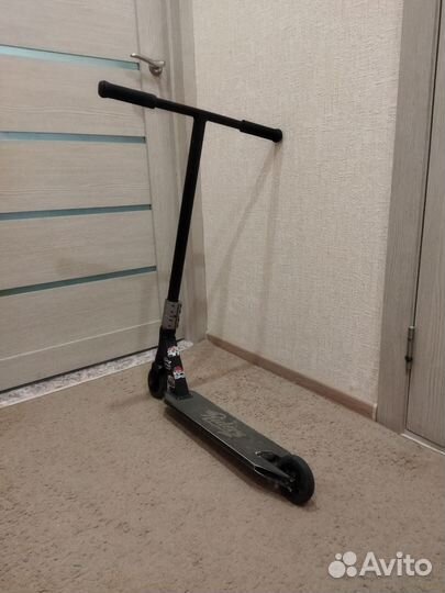 Трюковой самокат rush action