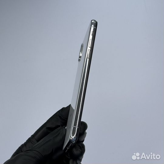 iPhone X, 256 ГБ
