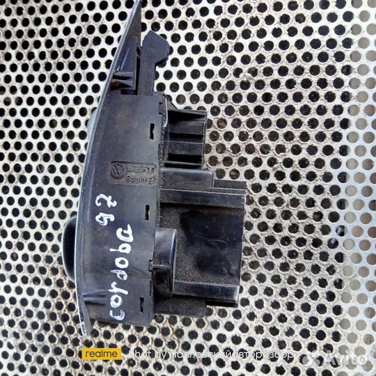 Блок включения фар Seat Cordoba 1 пок