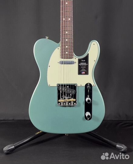 Новый Fender American Professional II Telecaster