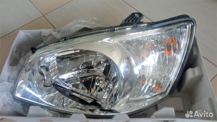 Фара передняя левая под корректор getz 2002-2005