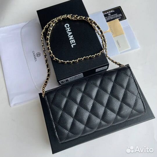 Новинки Chanel клатчи