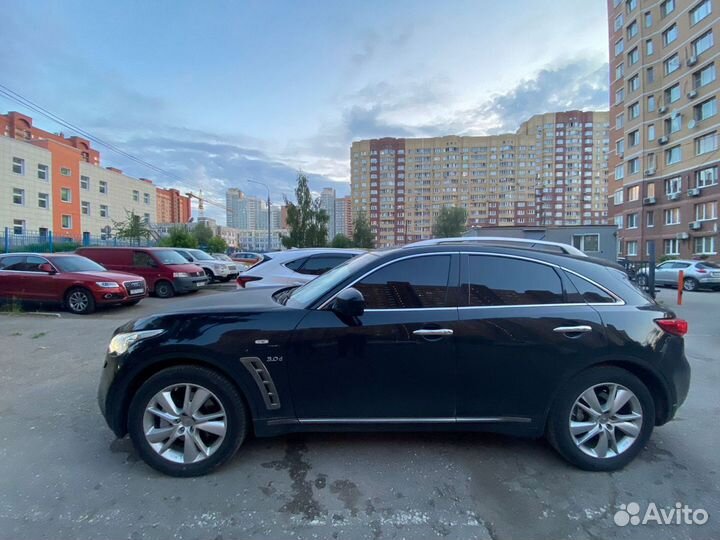 Infiniti QX70 3.0 AT, 2015, 111 380 км