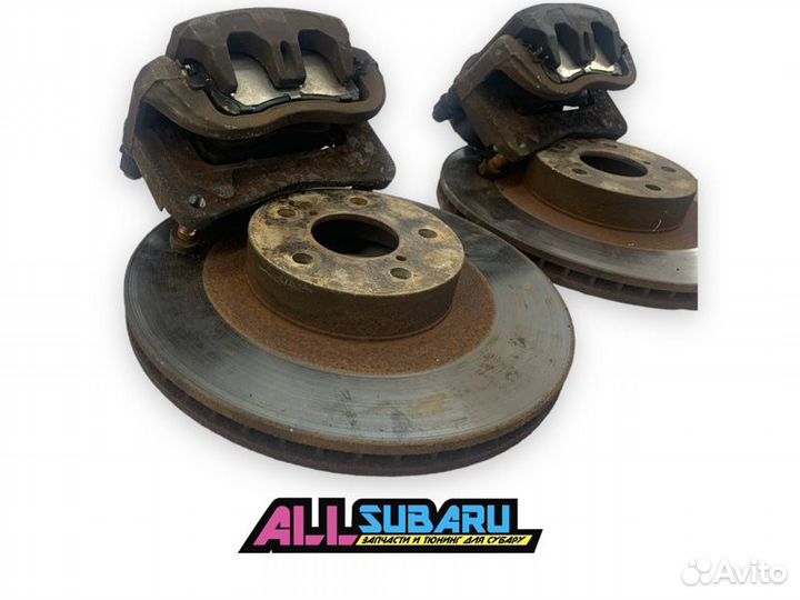 Тормозные суппорта переднее Subaru Legacy BE5 EJ20