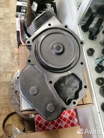 Насос охлаждающей жидкости камаз 5490/ Ман тга