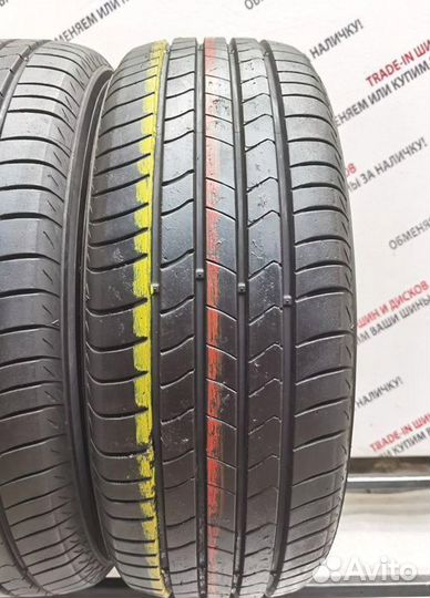 Kumho Ecsta HS51 215/60 R17 96H