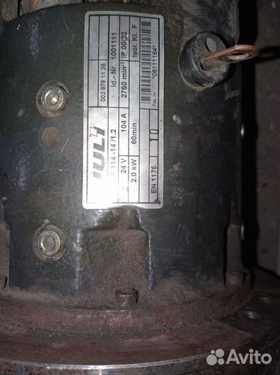 Запчасти для электротележки Linde W4X144