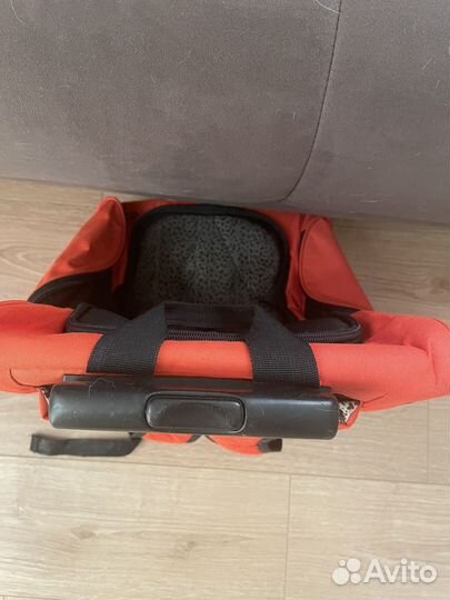 Переноска рюкзак на колесиках