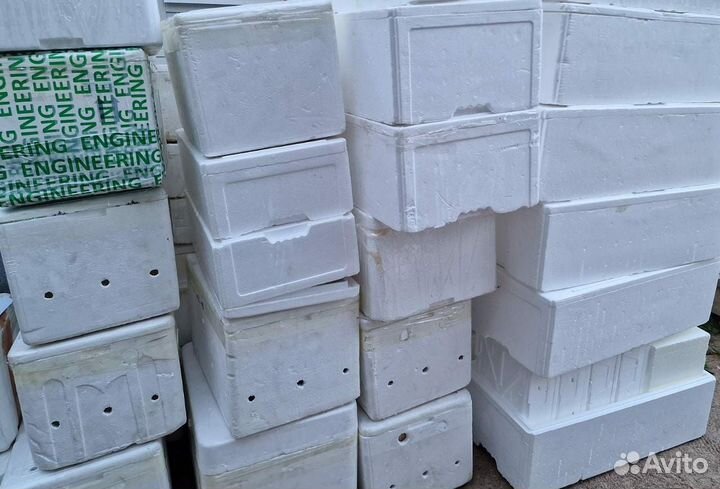 Коробка пенопластовая с крышкой