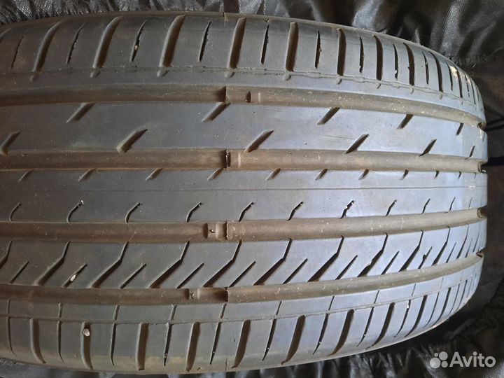 Davanti DX640 225/40 R19