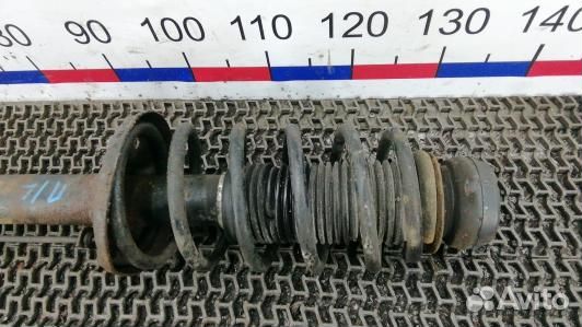 Стойка передняя левая volkswagen golf 4 (USE09K501