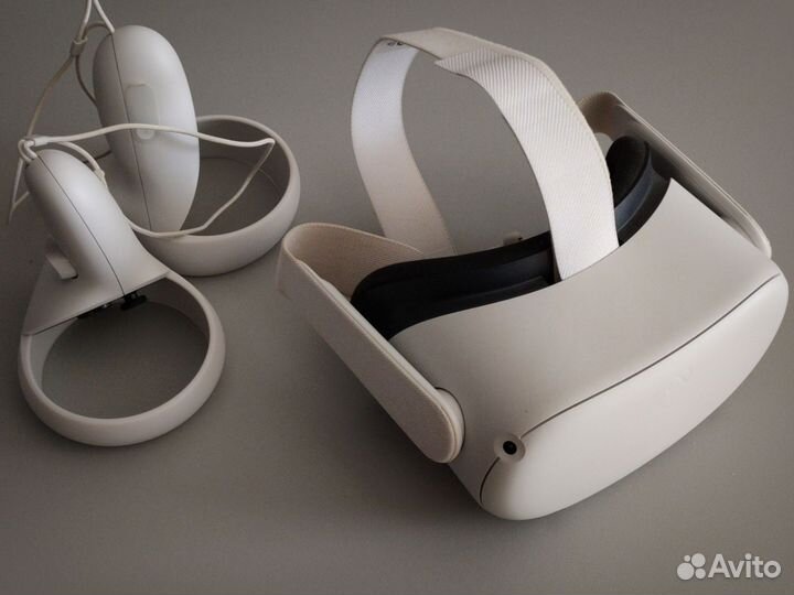 Шлем/очки виртуальной реальности Oculus Quest2