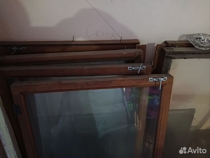 Деревянные оконные рамы бу
