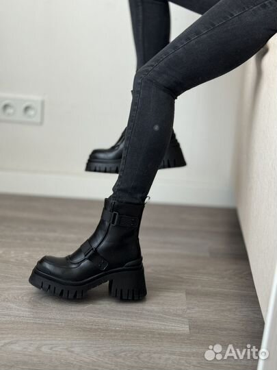 Ботинки демисезонные