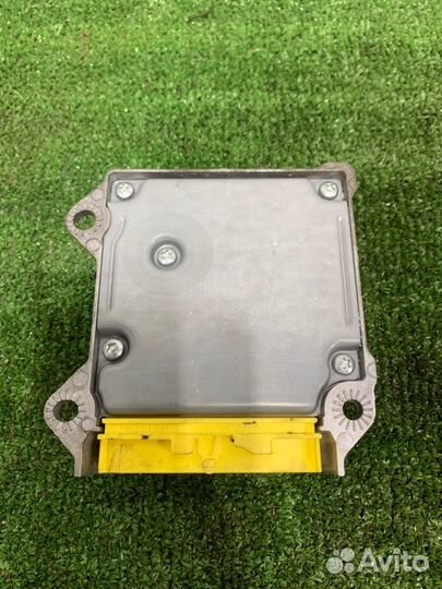 Блок управления SRS Volkswagen Golf хетчбэк 1.6