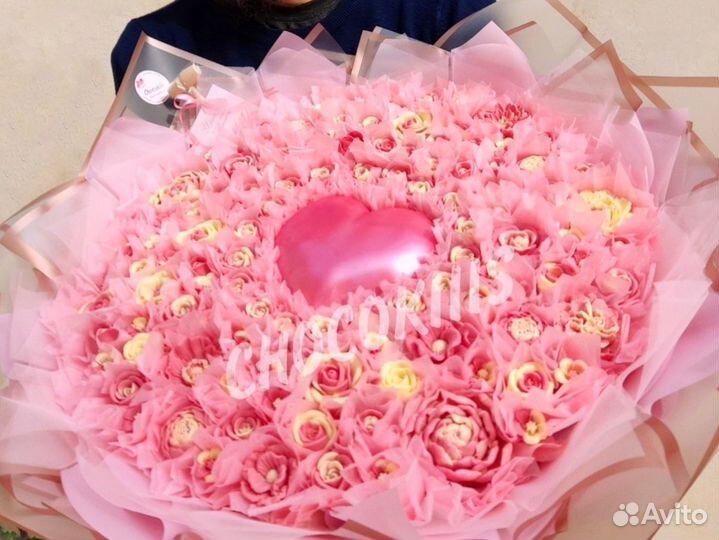 Шоколадные букеты, клубника в шоколаде, сладости