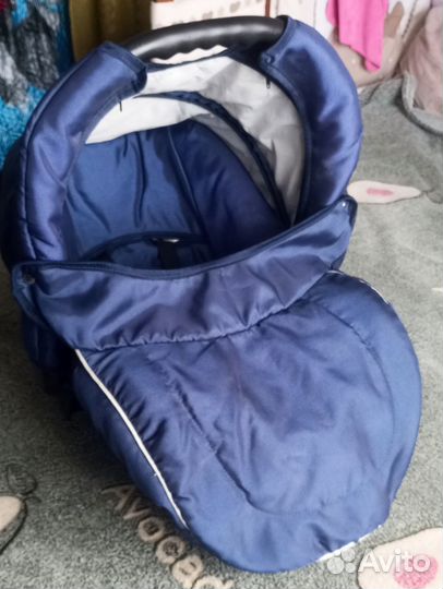 Детское автокресло до 2х лет