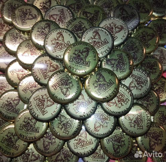 Кронен пробки, крышки от пивных бутылок