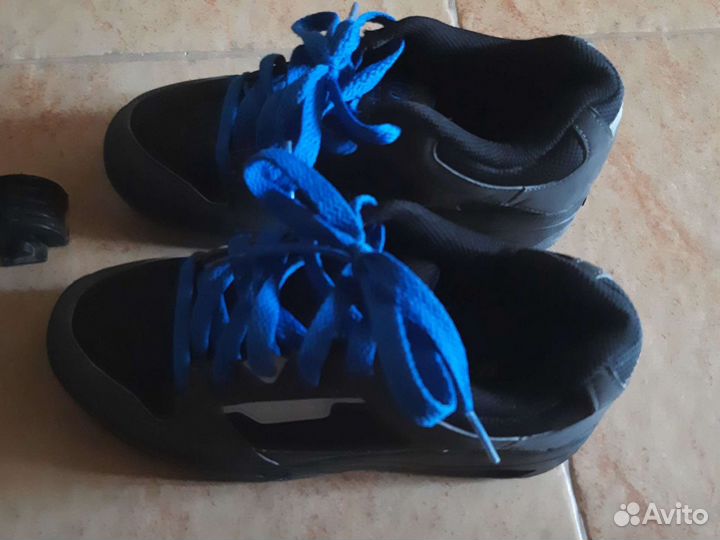 Ролики-обувь heelys для детей.Размер 36.5