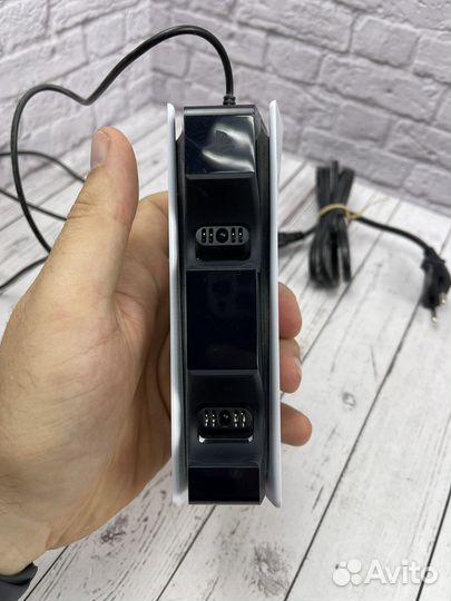 Док станция для геймпад PS5 б/у