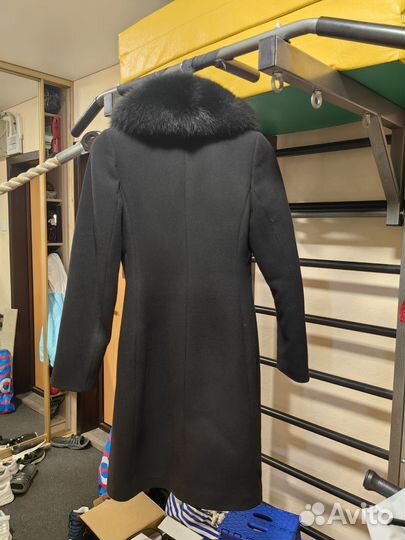Пальто женское зимнее 42 44