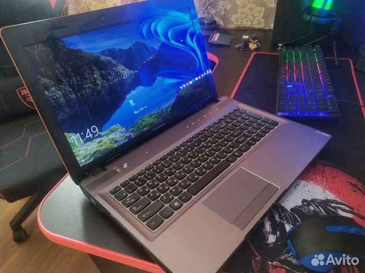 Ноутбук lenovo