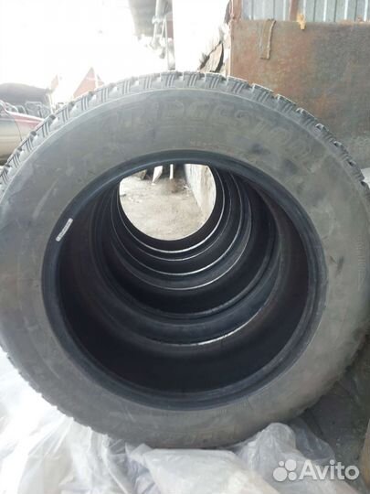 Bridgestone Blizzak Ice 225/60 R17