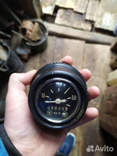 Запчасти от мопеда