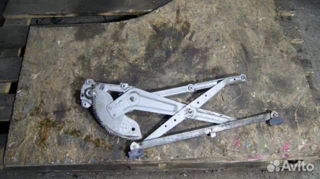 Стеклоподъемник механ. передний правый Toyota Town