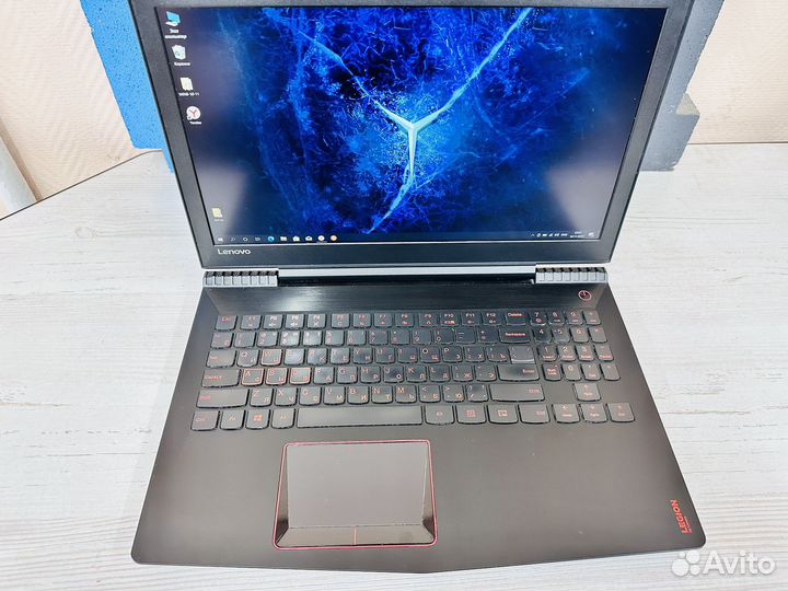 Игровой ноутбук Lenovo y520